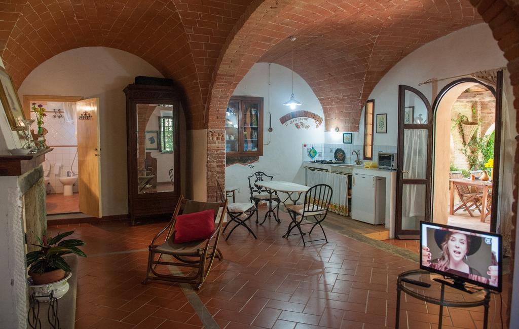 Fioralice Guest House Fauglia Bilik gambar